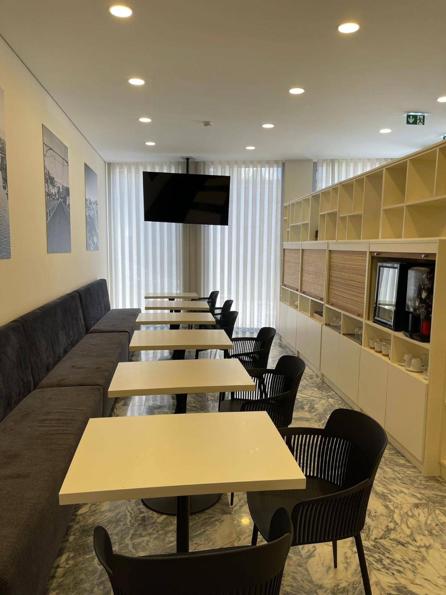 Hotel Areosa Pedroucos  Екстериор снимка